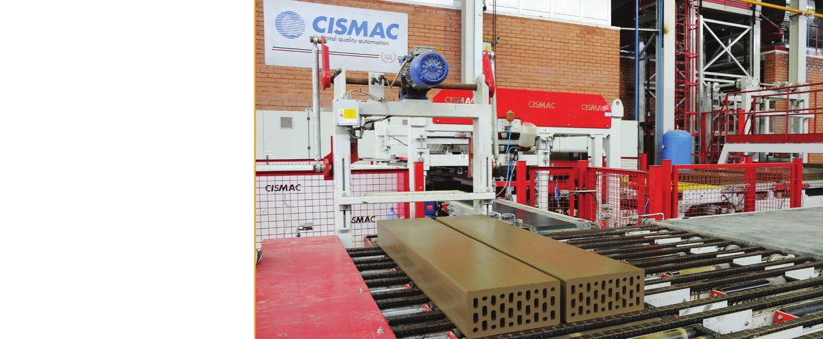 Формовка кирпича на линии CISMAC